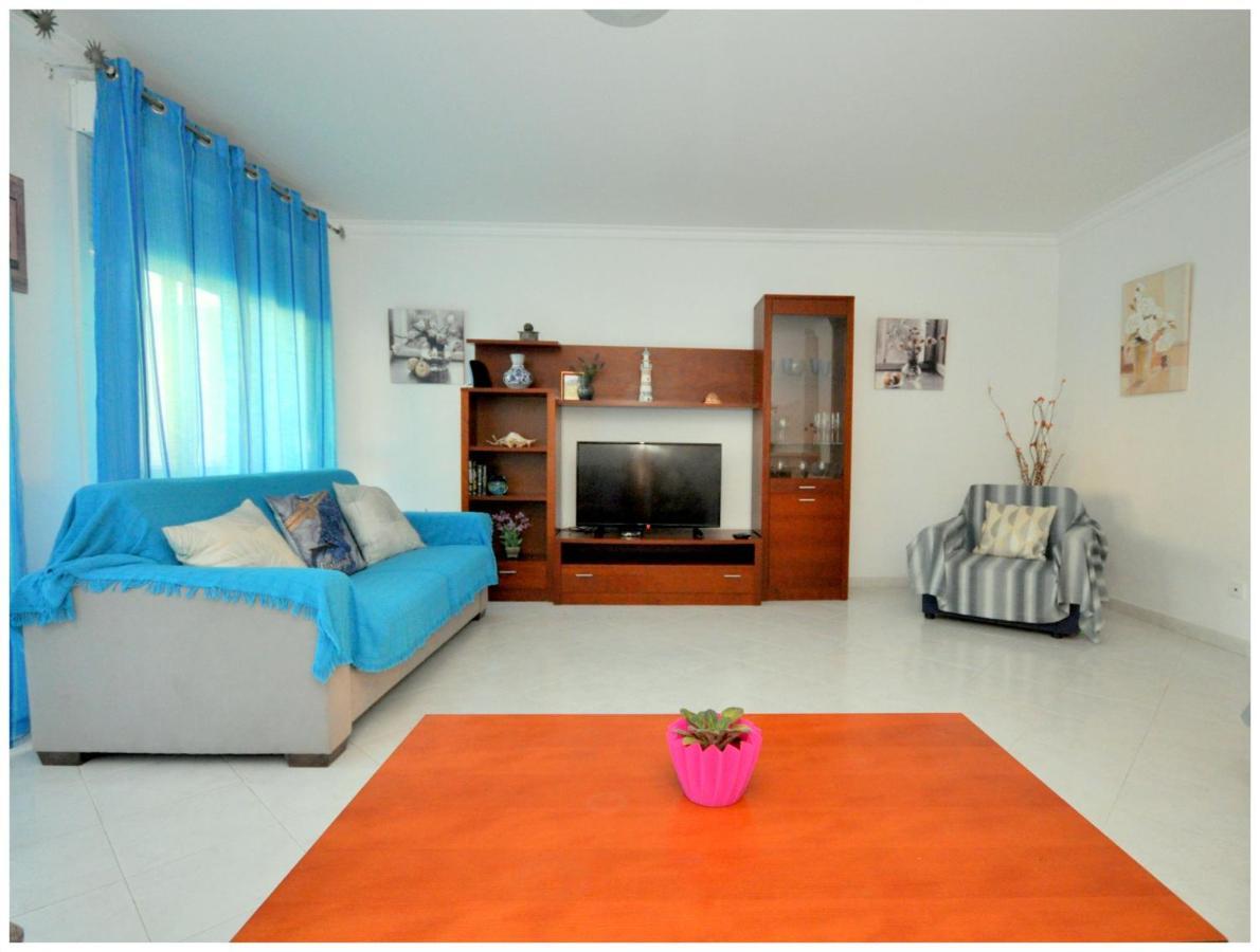 Apartamentos Capitolina Quarteira Eksteriør bilde