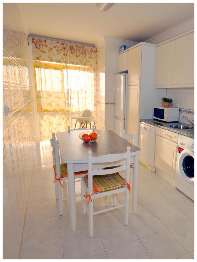 Apartamentos Capitolina Quarteira Eksteriør bilde