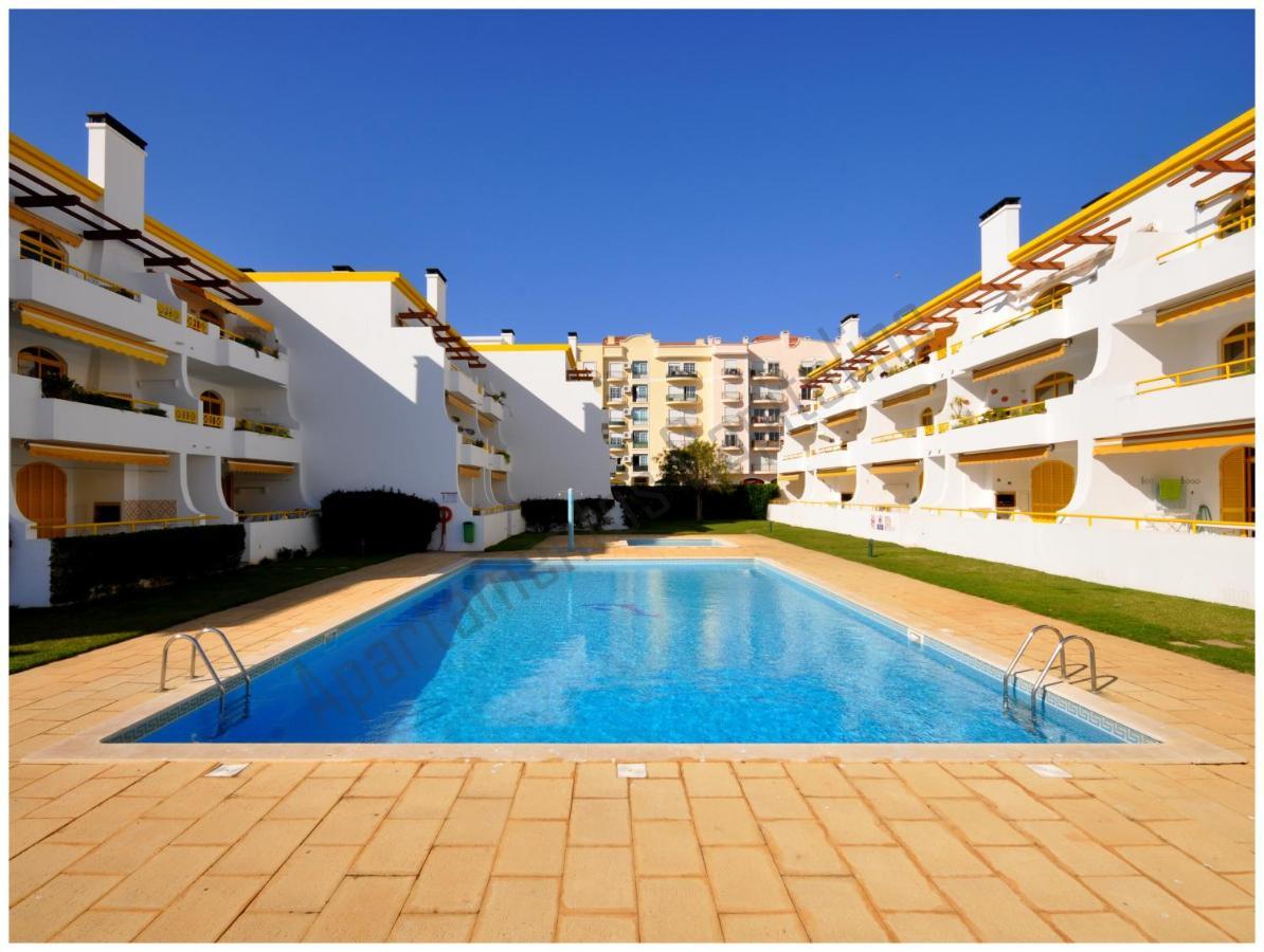 Apartamentos Capitolina Quarteira Eksteriør bilde