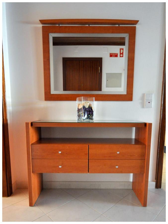 Apartamentos Capitolina Quarteira Eksteriør bilde