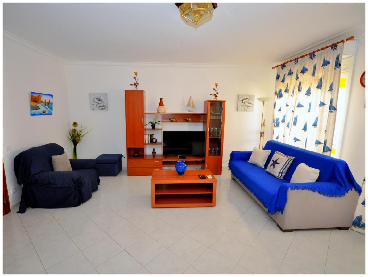 Apartamentos Capitolina Quarteira Eksteriør bilde
