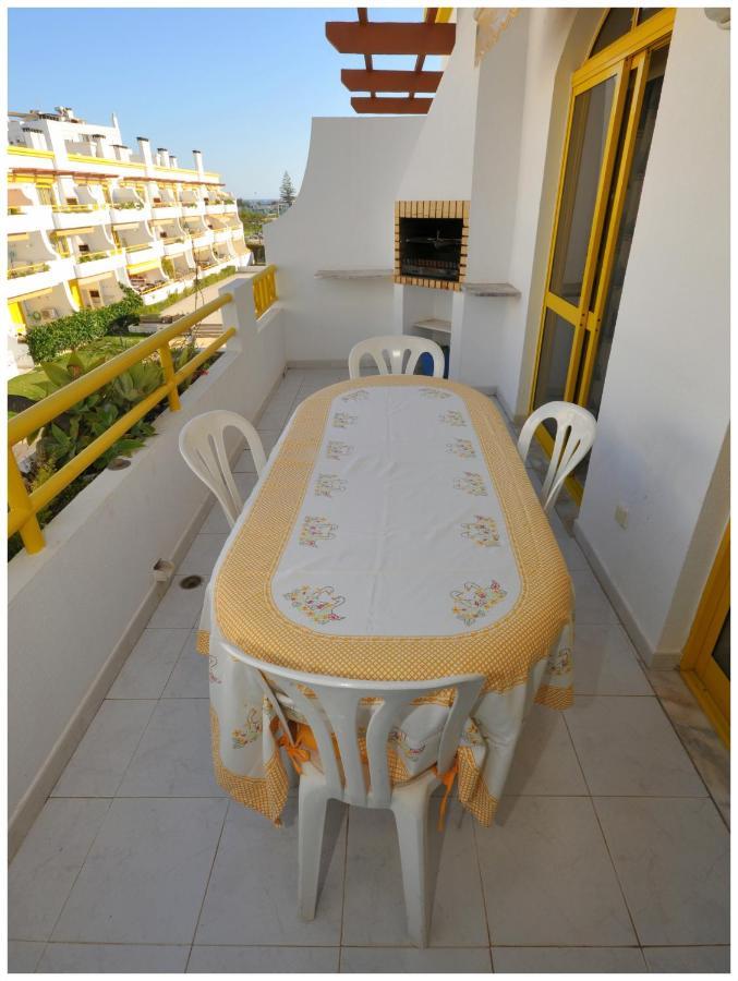 Apartamentos Capitolina Quarteira Eksteriør bilde