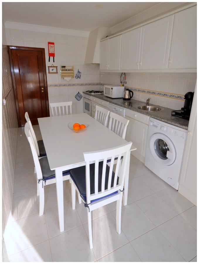 Apartamentos Capitolina Quarteira Eksteriør bilde