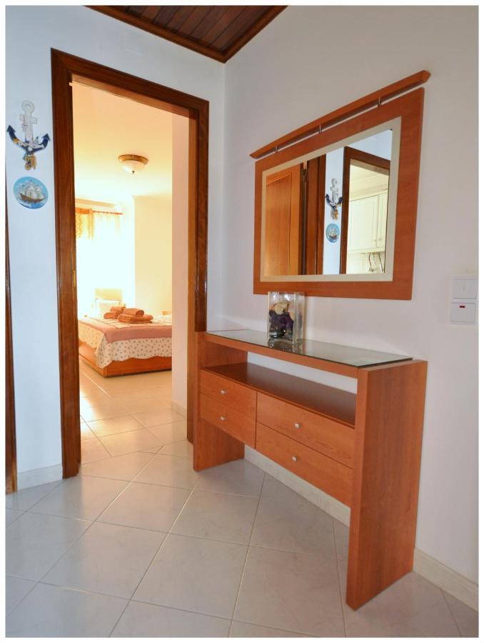 Apartamentos Capitolina Quarteira Eksteriør bilde